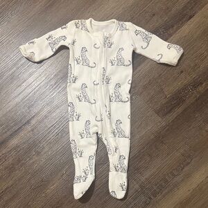 Zip Front Baby Pajama with Leopard Print Newborn
